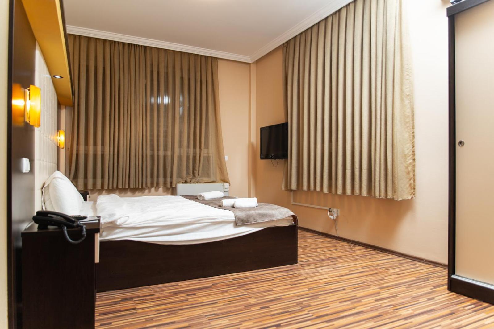 Hotel Albes Prizren Exterior photo